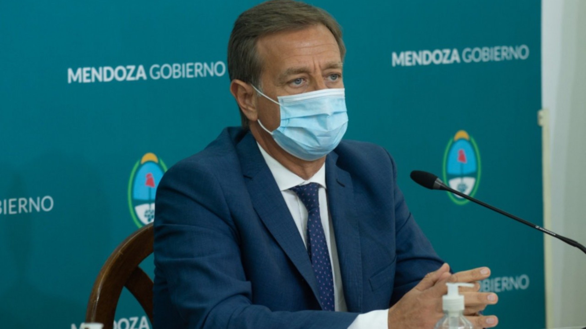 Rodolfo Suarez pidió por la reapertura del Aeropuerto de Mendoza y por la vuelta de los vuelos para turismo